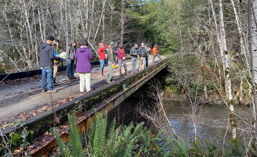 Fans and supporters in Gold Beach Oregon welcome and appreciate Senator Wyden and Congresswoman Hoyle on July 29 for their work to protect the rivers of America’s Wild Rivers Coast.